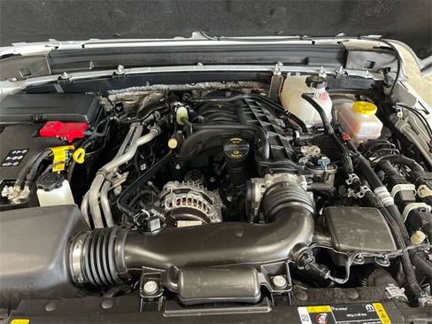 Certified 2024 Jeep Wrangler Sahara image 24