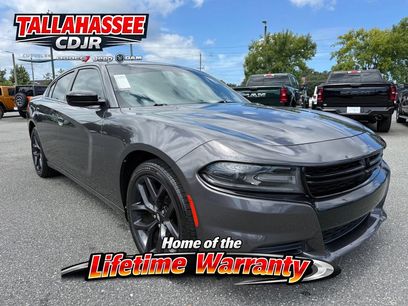 Used 2019 Dodge Charger SXT w/ Blacktop Package