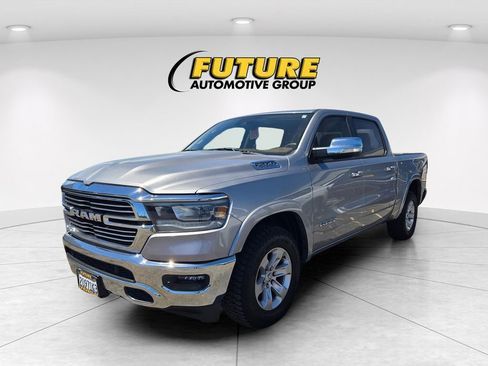 Used 2021 RAM 1500 Laramie AWD/4WD image 3
