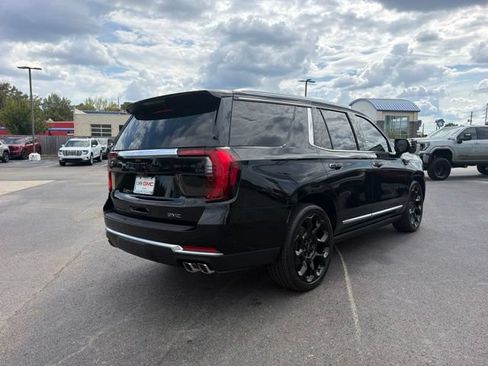 Used 2026 GMC Yukon Denali w/ Denali Reserve Package AWD/4WD image 4