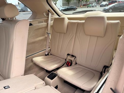 Used 2015 BMW X5 xDrive50i AWD/4WD image 16