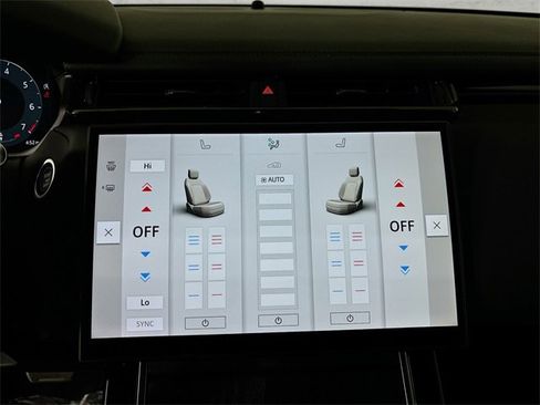 New 2026 Land Rover Range Rover Velar Dynamic SE image 17