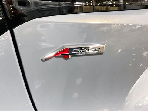 Used 2025 Acura ADX A-Spec image 9