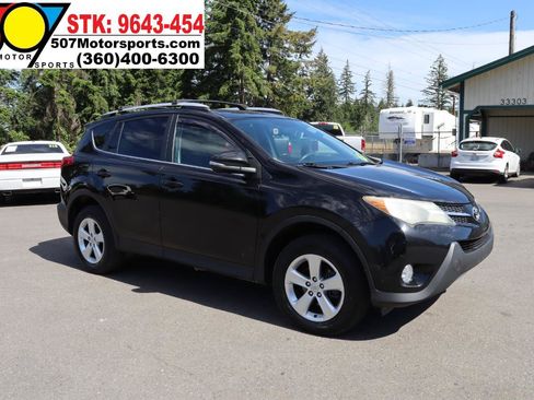 Used 2013 Toyota RAV4 XLE AWD/4WD image 11