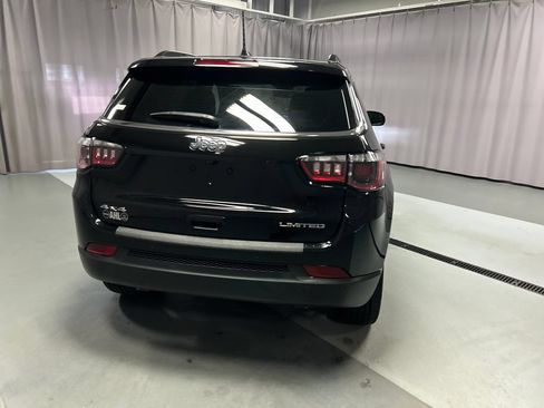 Used 2025 Jeep Compass Limited AWD/4WD image 6