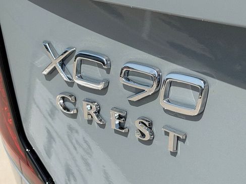 New 2026 Volvo XC90 T8 Plus w/ Protection Package Premier AWD/4WD image 10