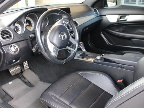 Used 2012 Mercedes-Benz C 250 Coupe image 18