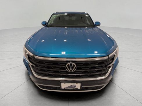 Used 2024 Volkswagen Atlas Cross Sport SE AWD/4WD image 14