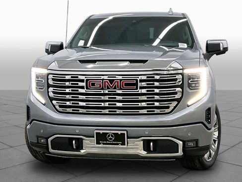 Used 2023 GMC Sierra 1500 Denali w/ Denali Reserve Package image 4