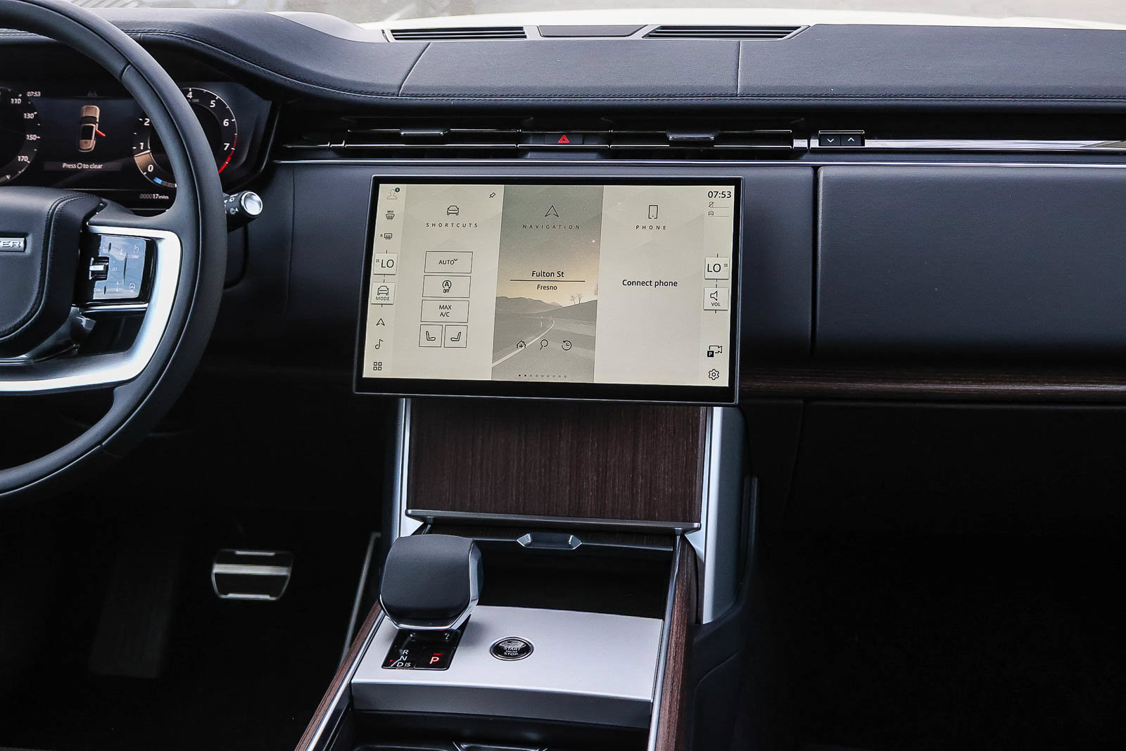 New 2026 Land Rover Range Rover Long Wheelbase SE AWD/4WD image 23
