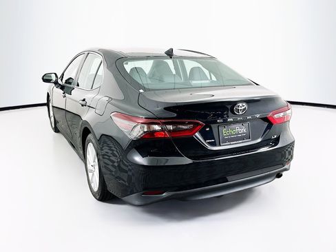 Used 2023 Toyota Camry LE image 5