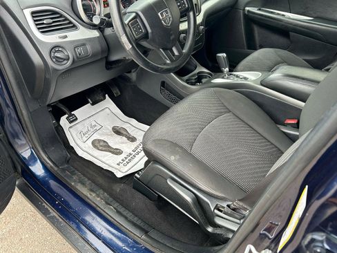 Used 2017 Dodge Journey SE image 10