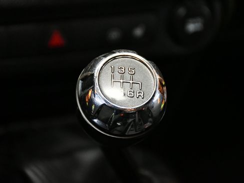 Used 2012 Jeep Wrangler Unlimited Rubicon w/ Max Tow Pkg image 24