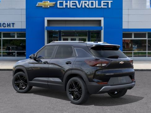 New 2026 Chevrolet TrailBlazer LT w/ Convenience Package FWD image 27