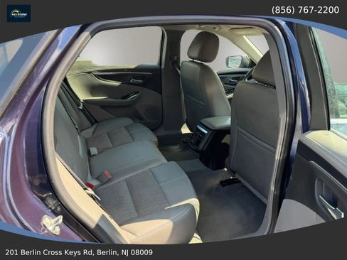 Used 2018 Chevrolet Impala LT w/ LT Convenience Package FWD image 14