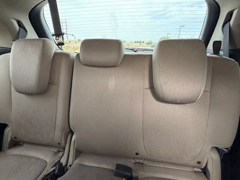 Used 2018 Honda Odyssey EX image 12