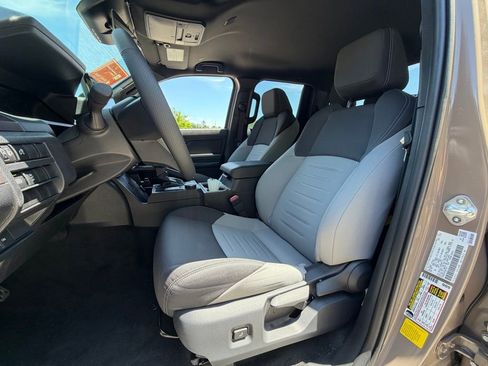Used 2026 Toyota Tacoma TRD Sport RWD image 5