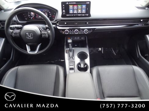Used 2024 Honda Civic Touring image 17
