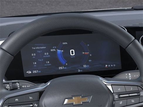 New 2025 Chevrolet Equinox EV LT w/ Convenience Package image 18