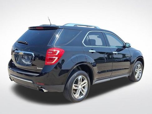 Used 2017 Chevrolet Equinox Premier w/ Enhanced Convenience Package AWD/4WD image 6