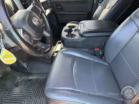 Used 2021 RAM 2500 Tradesman w/ Chrome Appearance Group image 9