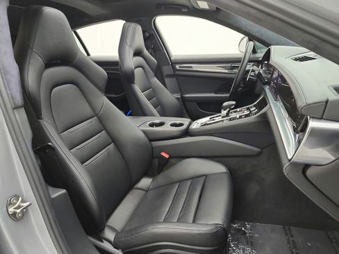 Used 2021 Porsche Panamera GTS AWD/4WD image 28