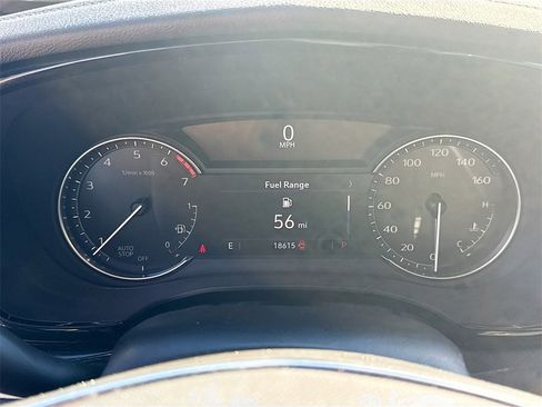 Used 2024 Cadillac XT5 Premium Luxury image 13