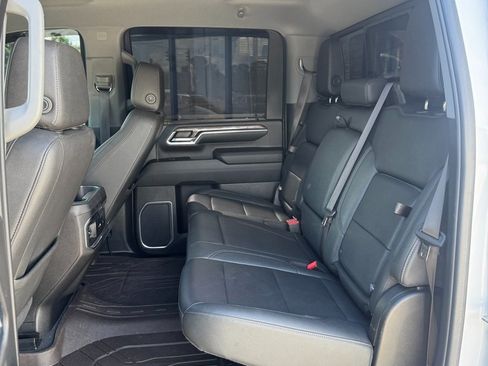 Used 2024 Chevrolet Silverado 2500 LTZ w/ LTZ Plus Package image 11