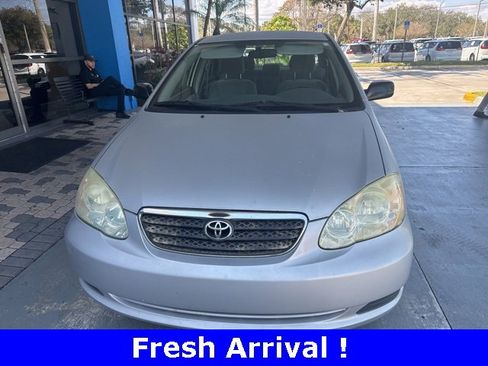 Used 2005 Toyota Corolla CE image 2