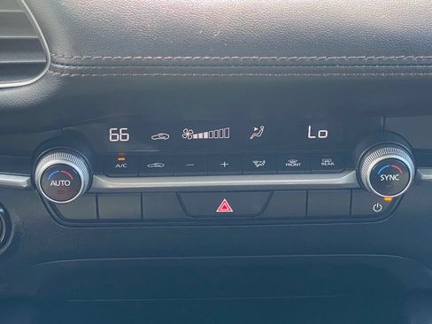 Used 2025 MAZDA MAZDA3 Sedan w/ Select Sport Package FWD image 22