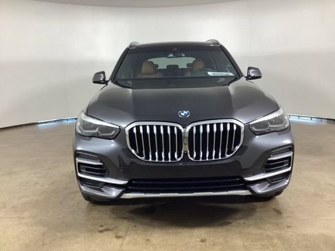Used 2023 BMW X5 xDrive40i w/ Premium Package AWD/4WD image 2