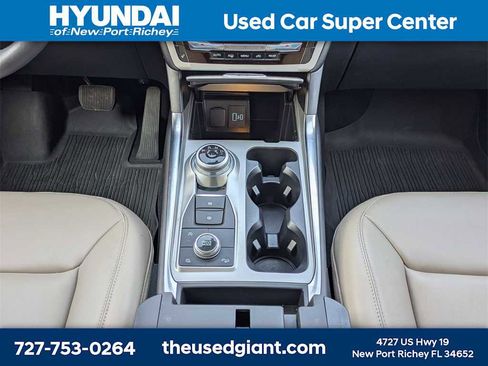 Used 2023 Ford Explorer XLT w/ Equipment Group 202A image 26