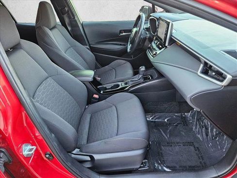 Used 2021 Toyota Corolla SE image 19