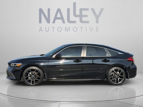 Used 2024 Honda Civic Sport Touring image 2