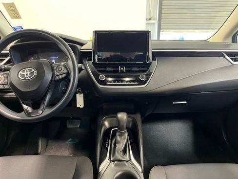 Used 2024 Toyota Corolla LE FWD image 20
