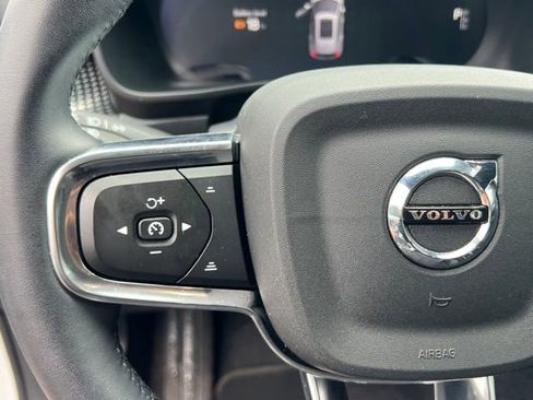 Used 2022 Volvo XC40 P8 Recharge Ultimate AWD/4WD image 21