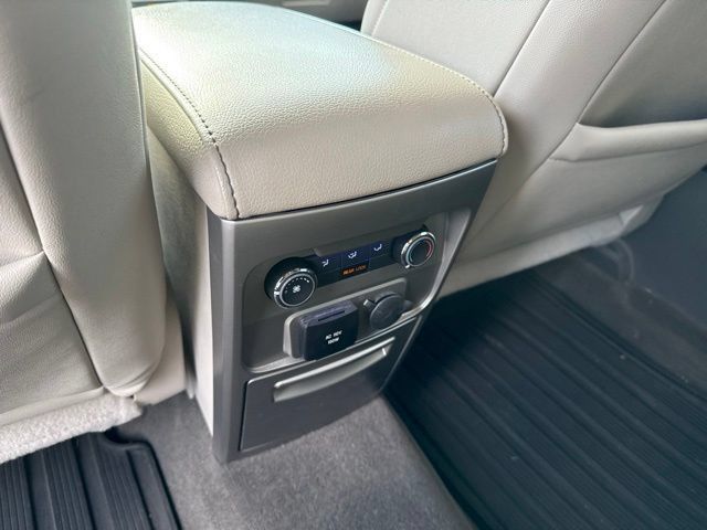 Used 2012 Ford Flex Limited FWD image 23