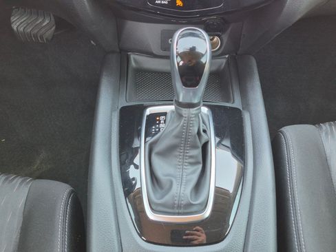 Certified 2020 Nissan Rogue SV AWD/4WD image 26