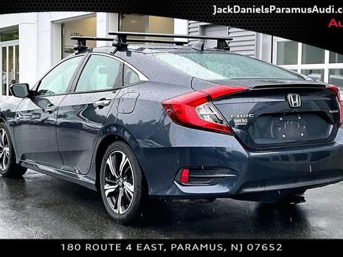 Used 2017 Honda Civic Touring image 10