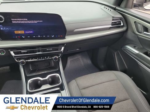 Certified 2024 Chevrolet Traverse LT AWD/4WD image 24