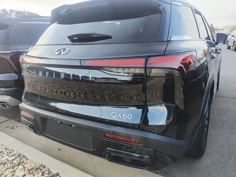 Used 2025 INFINITI QX60 Pure image 7
