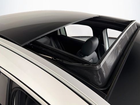 Certified 2026 Mercedes-Benz GLA 250 image 23