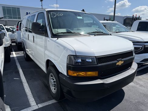 New 2025 Chevrolet Express 3500 w/ Driver Convenience Package RWD image 2