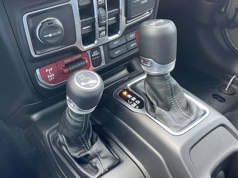 New 2025 Jeep Wrangler Unlimited Sport AWD/4WD image 39