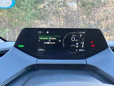 Used 2025 Toyota Prius LE image 15