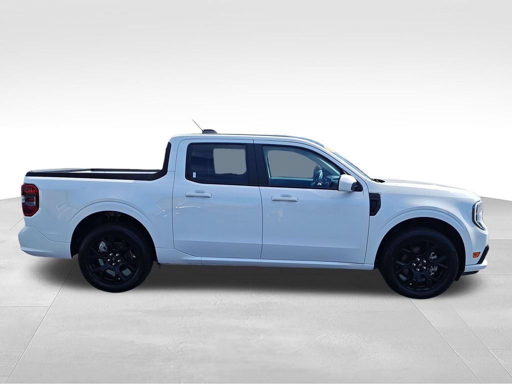Used 2025 Ford Maverick Lobo AWD/4WD image 6