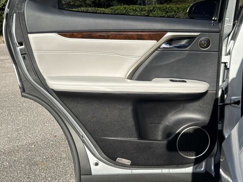 Used 2019 Lexus RX 350 AWD image 14