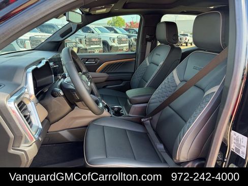 New 2026 GMC Canyon Denali w/ LPO, Denali Black Edition AWD/4WD image 21