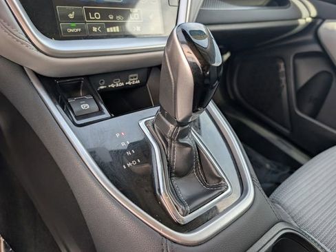 Certified 2025 Subaru Outback Premium w/ Popular Package #1A image 26