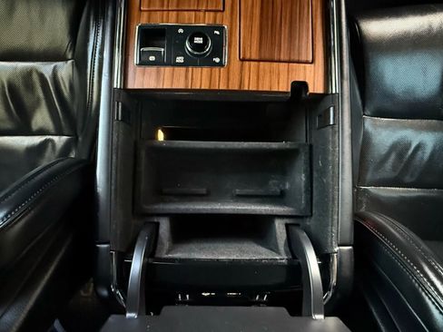 Used 2019 Lincoln Navigator Reserve w/ Cargo Package image 58